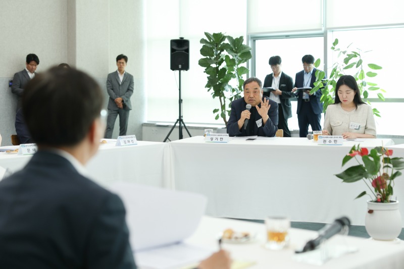 경기도 사회복지 종사자 간담회 (5).jpg