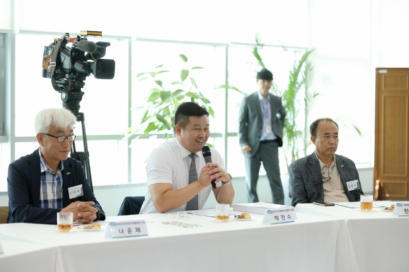 경기도 사회복지 종사자 간담회 (30).jpg